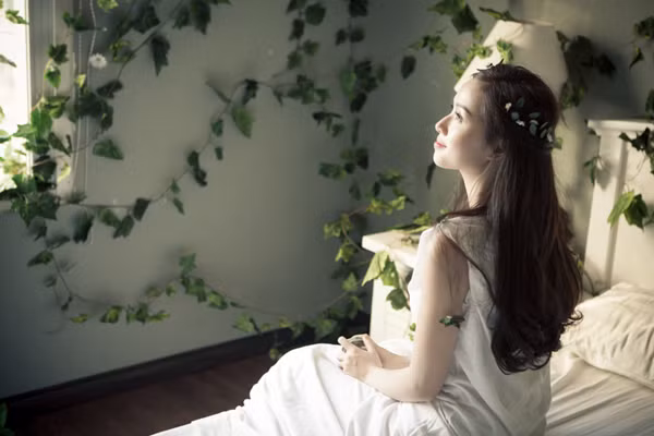 Mong muốn đó cứ bám lấy tâm trí cô, đi theo vào cả trong giấc mơ,