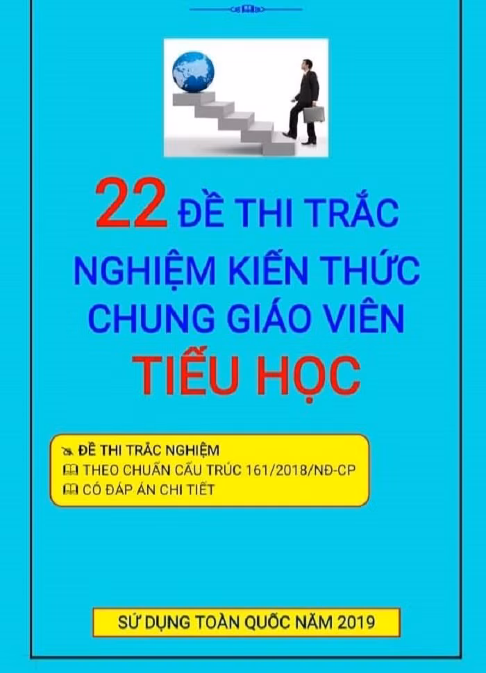 Nhiều đối tượng lừa đảo bán tài liệu ôn thi lên đến 2 triệu đồng/ bộ (Ảnh: Vũ Ninh)