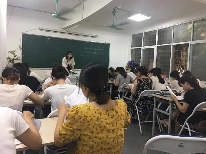 Thí sinh nên tìm hiểu kỹ trước khi đăng ký tham gia các lớp ôn thi viên chức, công chức (Ảnh: Vũ Ninh) Thí sinh nên tìm hiểu kỹ trước khi đăng ký tham gia các lớp ôn thi viên chức, công chức (Ảnh: Vũ Ninh)