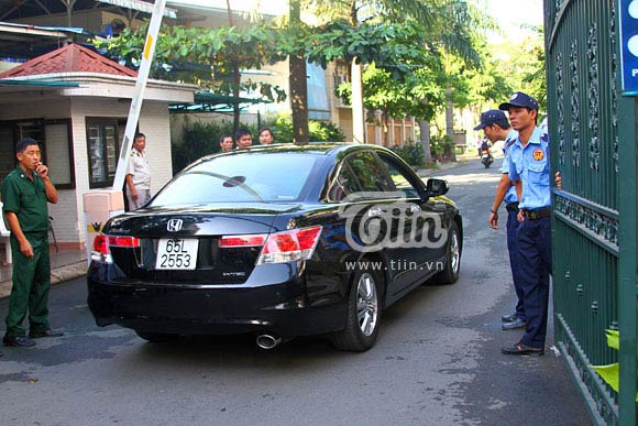 Sau khi chia tay với ca sỹ Quang Dũng, đầu năm 2012, người đẹp Jennifer Phạm đã chính thức công khai hình ảnh và mối quan hệ tình cảm với doanh nhân trẻ Nguyễn Đức Hải. Sau khi chia tay với ca sỹ Quang Dũng, đầu năm 2012, người đẹp Jennifer Phạm đã chính thức công khai hình ảnh và mối quan hệ tình cảm với doanh nhân trẻ Nguyễn Đức Hải.
