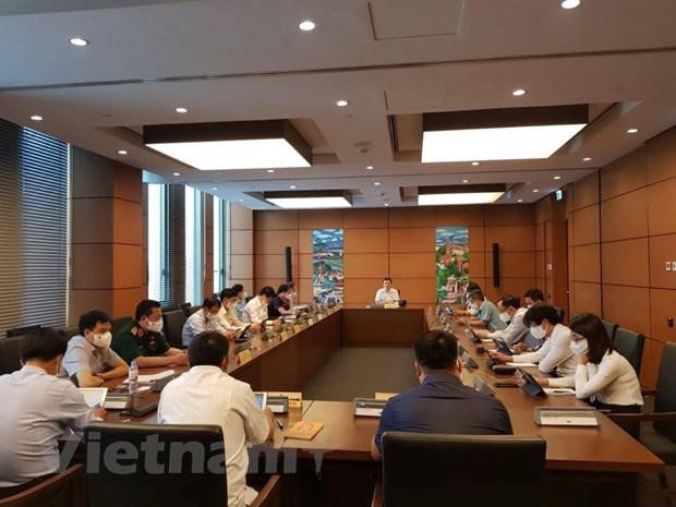 Các đại biểu thảo luận tại tổ về Kế hoạch đầu tư công trung hạn giai đoạn 2021-2025. (Ảnh: Hùng Võ/Vietnam+) Các đại biểu thảo luận tại tổ về Kế hoạch đầu tư công trung hạn giai đoạn 2021-2025. (Ảnh: Hùng Võ/Vietnam+)