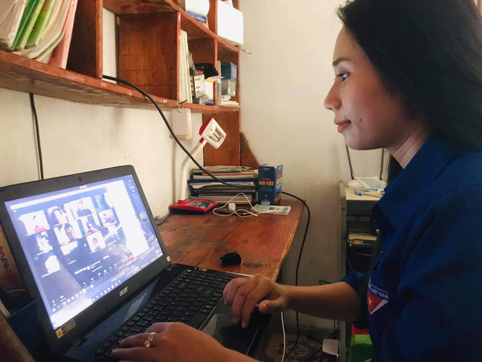 Lớp học tiếng Anh cho trẻ của Thanh Trà diễn ra đều đặn vào mỗi buổi chiều. (Ảnh: Nhân vật cung cấp)