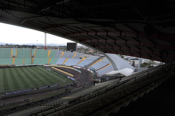 SVĐ dừng mọi hoạt động SVĐ dừng mọi hoạt động