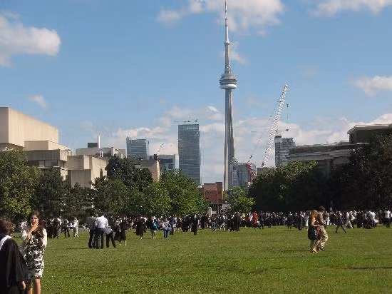 Canada chi tới 5,4% GDP cho giáo dục.