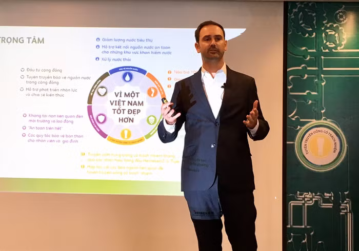 Không cấp phép nhập khẩu phế liệu về chỉ để sơ chế ảnh 2 Không cấp phép nhập khẩu phế liệu về chỉ để sơ chế ảnh 2