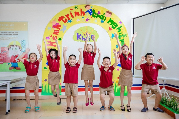 Trại hè Vinschool mang tới chuỗi trải nghiệm thực tế hấp dẫn giúp học sinh trang bị kiến thức và kỹ năng để vươn tới thành công.