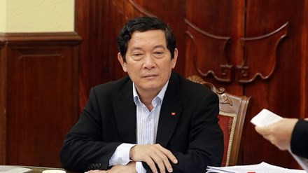 Thứ trưởng Huỳnh Vĩnh Ái nhận trách nhiệm về những sơ suất tại Công văn 2383/BVHTTDL-TCDL (Ảnh: Tổ quốc). Thứ trưởng Huỳnh Vĩnh Ái nhận trách nhiệm về những sơ suất tại Công văn 2383/BVHTTDL-TCDL (Ảnh: Tổ quốc).