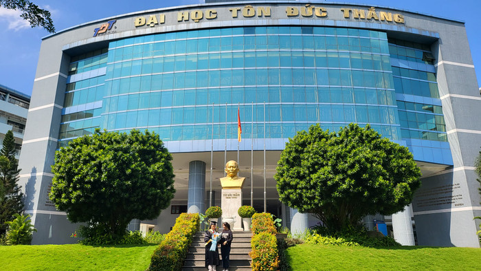 Trường Đại học Tôn Đức Thắng, trụ sở chính ở Quận 7, Thành phố Hồ Chí Minh (ảnh minh họa: V.D) Trường Đại học Tôn Đức Thắng, trụ sở chính ở Quận 7, Thành phố Hồ Chí Minh (ảnh minh họa: V.D)