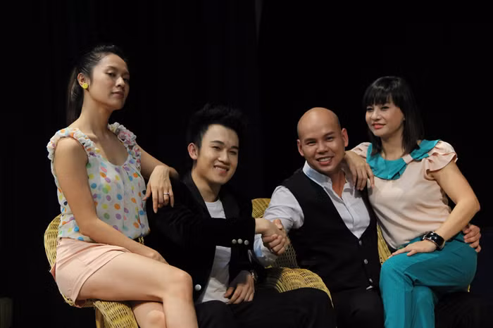 Thanh Thúy, Dương Triệu Vũ, Phan Đình Tùng, Cát Phượng - những thí sinh Cặp đôi hoàn hảo 2013. Ảnh: Lưu Nguyễn