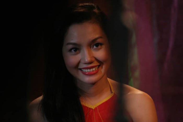 Hình ảnh Ngọc Anh trong tiểu phẩm hài Tết 2013. Hình ảnh Ngọc Anh trong tiểu phẩm hài Tết 2013.