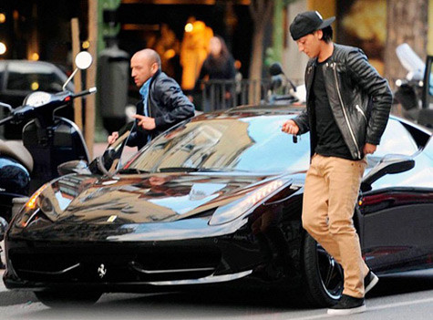 Siêu xe Ferrari 458 của Mesut Oezil