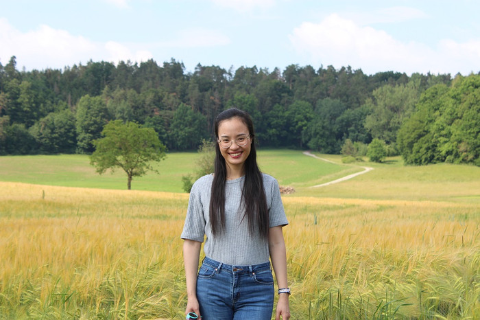 Chị Trần Thị Mai hiện đang là chuyên gia về Dữ liệu và Ứng dụng trong phòng “Giá toàn cầu” tại Tập đoàn hóa dược phẩm Merk KGaA. (Ảnh: Nhân vật cung cấp)