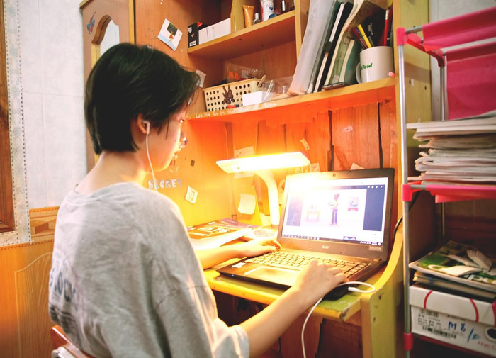 Hiền Thảo tận dụng mọi cơ hội để tự học và ôn thi IELTS. (Ảnh: Nhân vật cung cấp) Hiền Thảo tận dụng mọi cơ hội để tự học và ôn thi IELTS. (Ảnh: Nhân vật cung cấp)