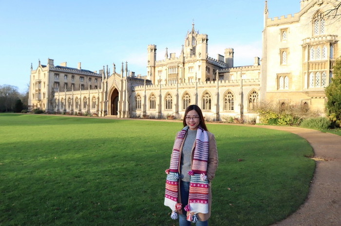 Nguyễn Thị Phương Nghi giành học bổng Chevening bậc Thạc sĩ chuyên ngành Khoa học trị liệu tại Đại học Cambridge (Ảnh: Nhân vật cung cấp) Nguyễn Thị Phương Nghi giành học bổng Chevening bậc Thạc sĩ chuyên ngành Khoa học trị liệu tại Đại học Cambridge (Ảnh: Nhân vật cung cấp)