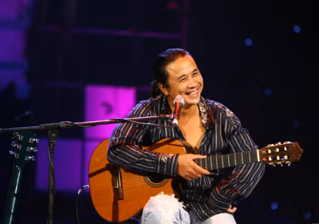 Năm 2011, Lê Minh Sơn thấy anh đạt được nhiều thành công như mong đợi.