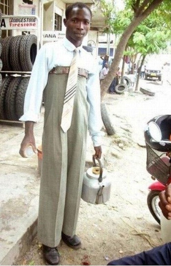 Đay chính là chiếc quần chứng minh cho câu nói 'chân dài đến nách'? Đay chính là chiếc quần chứng minh cho câu nói 'chân dài đến nách'?