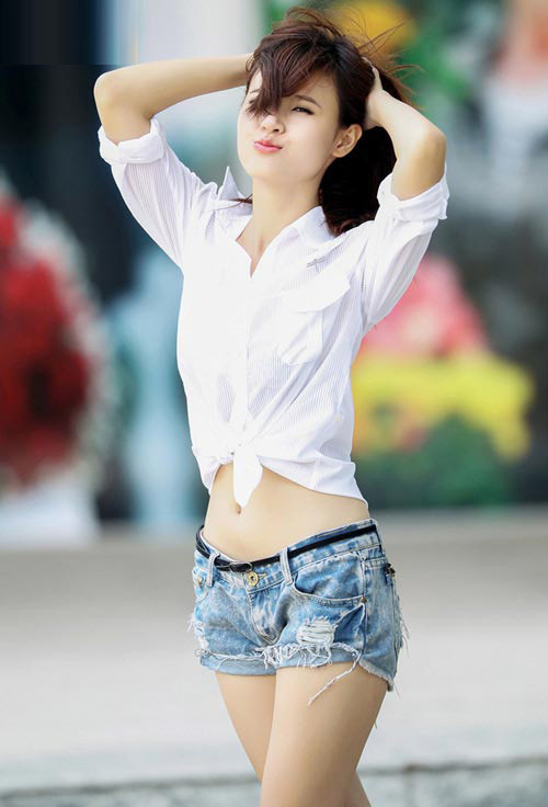 2. Nữ diễn viên trẻ Midu 2. Nữ diễn viên trẻ Midu
