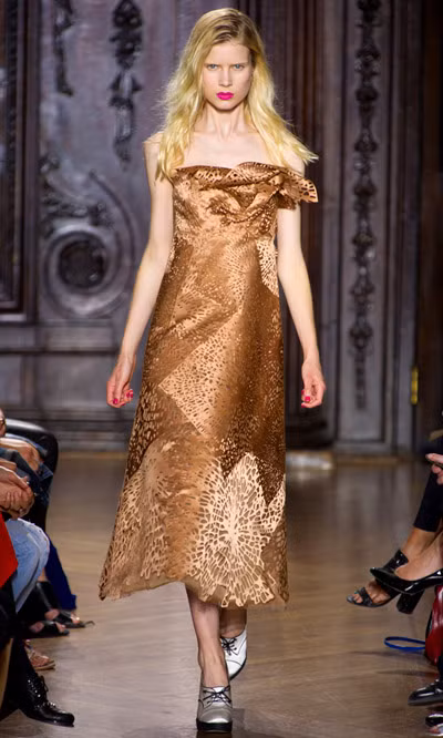 Giles Deacon. Giles Deacon.