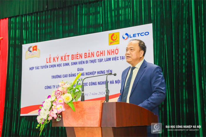 Tiến sĩ Nguyễn Văn Thiện, Phó Hiệu trưởng Trường Đại học Công nghiệp Hà Nội, Chủ tịch Hội đồng thành viên Công ty LETCO phát biểu tại buổi làm việc Tiến sĩ Nguyễn Văn Thiện, Phó Hiệu trưởng Trường Đại học Công nghiệp Hà Nội, Chủ tịch Hội đồng thành viên Công ty LETCO phát biểu tại buổi làm việc