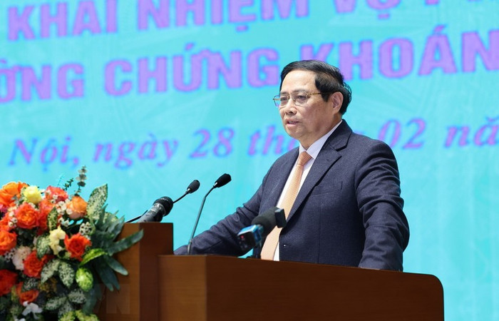 Thủ tướng Phạm Minh Chính phát biểu chỉ đạo Hội nghị triển khai nhiệm vụ phát triển thị trường chứng khoán năm 2024. (Ảnh: Dương Giang/TTXVN) Thủ tướng Phạm Minh Chính phát biểu chỉ đạo Hội nghị triển khai nhiệm vụ phát triển thị trường chứng khoán năm 2024. (Ảnh: Dương Giang/TTXVN)
