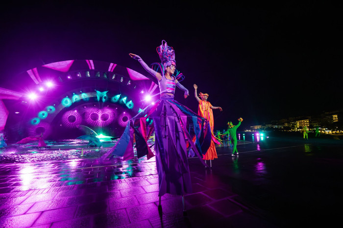 Show diễn đa phương tiện đẳng cấp quốc tế Kiss Of The Sea.