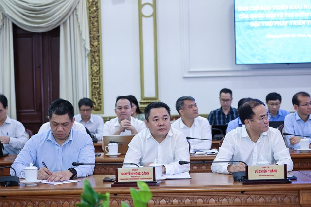 Các đại biểu dự hội nghị lần thứ hai của Ban Chỉ đạo triển khai thực hiện Nghị quyết 98. Ảnh: VGP/Nhật Bắc Các đại biểu dự hội nghị lần thứ hai của Ban Chỉ đạo triển khai thực hiện Nghị quyết 98. Ảnh: VGP/Nhật Bắc