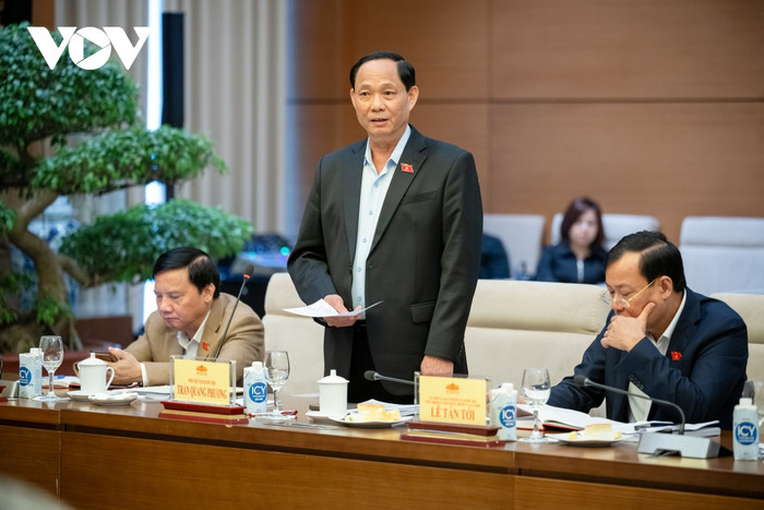 Thượng tướng Nguyễn Quang Phương phát biểu tại cuộc làm việc. Thượng tướng Nguyễn Quang Phương phát biểu tại cuộc làm việc.