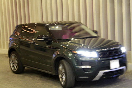 Sẽ chẳng có gì là lạ khi trong showbiz Việt có không ít các sao sở hữu siêu xe. Tuy nhiên, việc Hà Hồ đang sở hữu siêu xe nào lại là điều khiến dư luận tò mò hơn cả. Sẽ chẳng có gì là lạ khi trong showbiz Việt có không ít các sao sở hữu siêu xe. Tuy nhiên, việc Hà Hồ đang sở hữu siêu xe nào lại là điều khiến dư luận tò mò hơn cả.