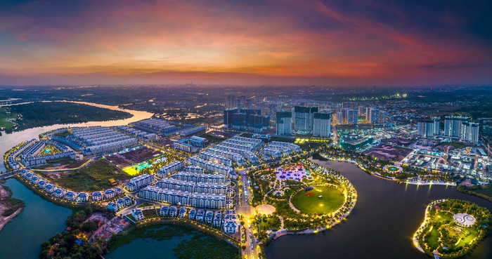 “Sức sống trung tâm” là gói hỗ trợ lên tới 170 triệu đồng/căn cho các sản phẩm thấp tầng đã bàn giao nhưng chưa hoàn thiện nội thất tại Vinhomes Grand Park. “Sức sống trung tâm” là gói hỗ trợ lên tới 170 triệu đồng/căn cho các sản phẩm thấp tầng đã bàn giao nhưng chưa hoàn thiện nội thất tại Vinhomes Grand Park.