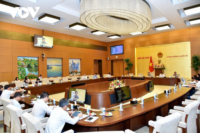 Ủy ban Thường vụ Quốc hội và đại biểu Quốc hội sẽ chất vấn 2 nhóm vấn đề.