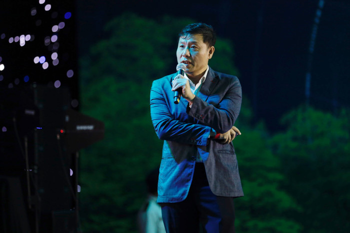 VinBigdata xây dựng mô hình ngôn ngữ lớn tiếng Việt tập trung giải quyết bài toán của người Việt, đảm bảo tính bảo mật, an toàn dữ liệu - Giáo sư Vũ Hà Văn – Giám đốc Khoa học VinBigdata. VinBigdata xây dựng mô hình ngôn ngữ lớn tiếng Việt tập trung giải quyết bài toán của người Việt, đảm bảo tính bảo mật, an toàn dữ liệu - Giáo sư Vũ Hà Văn – Giám đốc Khoa học VinBigdata.