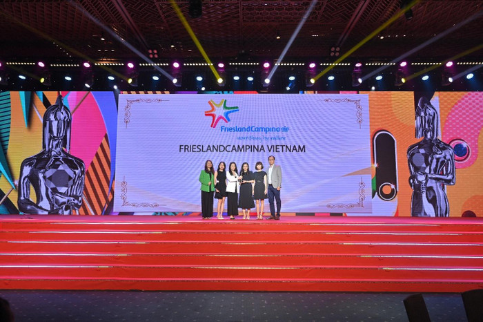 FrieslandCampina Việt Nam đã vinh dự 3 lần liên tiếp giữ vững vị trí cao của giải thưởng "Nơi làm việc tốt nhất Châu Á năm 2023” FrieslandCampina Việt Nam đã vinh dự 3 lần liên tiếp giữ vững vị trí cao của giải thưởng "Nơi làm việc tốt nhất Châu Á năm 2023”