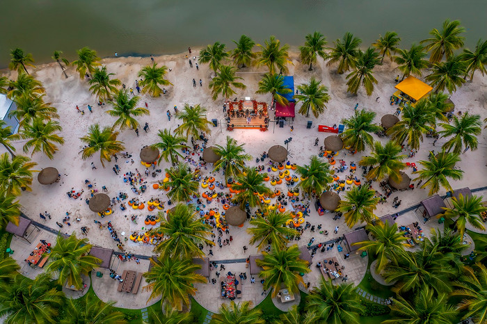 Khách thuê nhà thấp tầng tại Vinhomes Grand Park sẽ vừa có cơ hội hưởng lợi từ mặt bằng kinh doanh tiềm năng, vừa được trải nghiệm chất sống nghỉ dưỡng đẳng cấp. Khách thuê nhà thấp tầng tại Vinhomes Grand Park sẽ vừa có cơ hội hưởng lợi từ mặt bằng kinh doanh tiềm năng, vừa được trải nghiệm chất sống nghỉ dưỡng đẳng cấp.