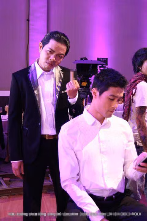 Vẻ đẹp trai của Jonny Trí Nguyễn khiến Thái Hòa ghen tị?