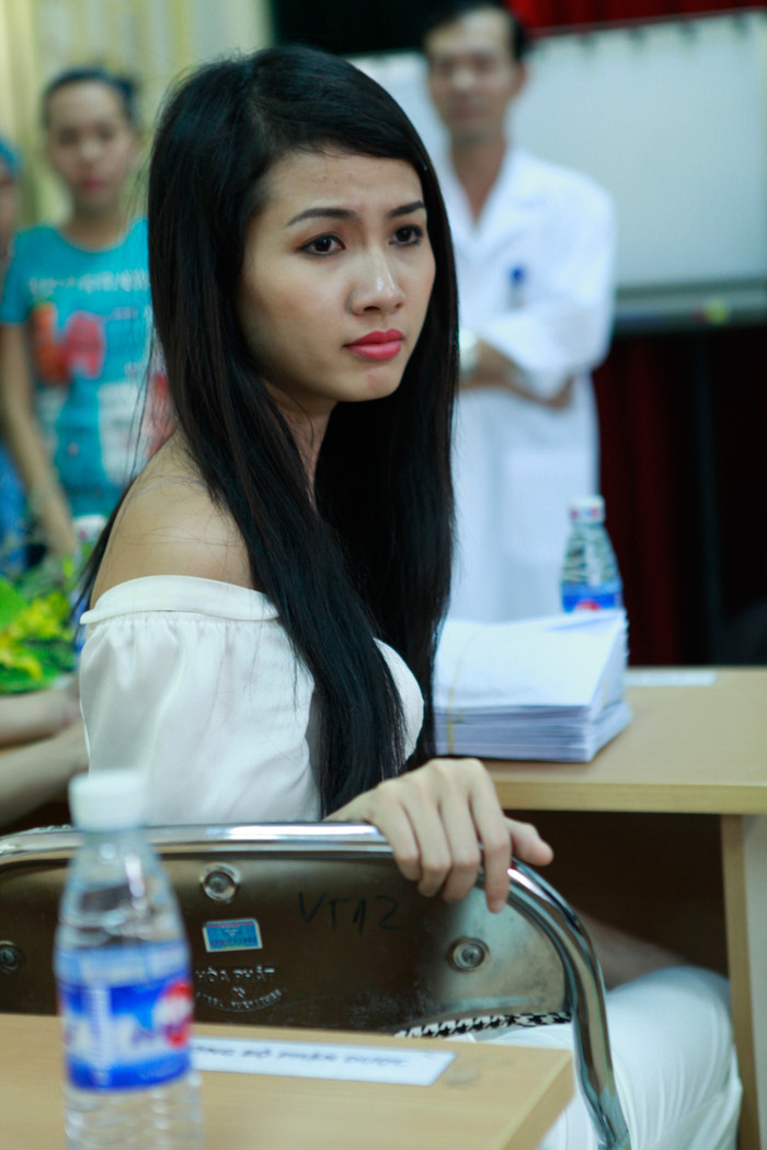 Rất nhiều gấu bông được các người đẹp mang đến để các em có thêm đồ chơi cho Trung thu. Rất nhiều gấu bông được các người đẹp mang đến để các em có thêm đồ chơi cho Trung thu.