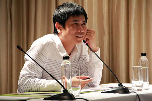 Trong đêm liveshow thứ sáu của BNHV với chủ đề Đêm điện ảnh, Hồ Hoài Anh sẽ đảm nhận vị trí giám khảo bất định cùng nhạc sĩ Quốc Bảo và cặp đôi kiện tướng dancesport Chí Anh - Khánh Thi. (Theo Zing)