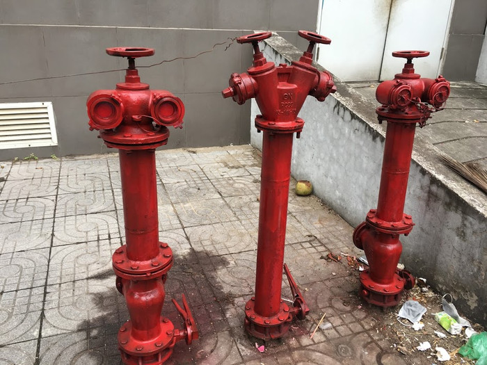 Trụ nước phòng cháy chữa cháy trên được sơn, sửa lại sau khi báo phản ánh: Ảnh chụp vào ngày 19/1/2020. Trụ nước phòng cháy chữa cháy trên được sơn, sửa lại sau khi báo phản ánh: Ảnh chụp vào ngày 19/1/2020.