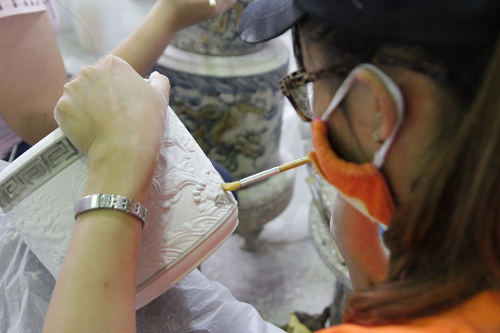 Theo các chuyên gia việc hàng loạt các doanh nghiệp phá sản liên tục sẽ làm xấu hình ảnh môi trường đầu tư trong nước và cần sớm có những chính sách giúp các doanh nghiệp nhỏ và vừa trước và sau khi thành lập. Ảnh: Vũ Phương. Theo các chuyên gia việc hàng loạt các doanh nghiệp phá sản liên tục sẽ làm xấu hình ảnh môi trường đầu tư trong nước và cần sớm có những chính sách giúp các doanh nghiệp nhỏ và vừa trước và sau khi thành lập. Ảnh: Vũ Phương.