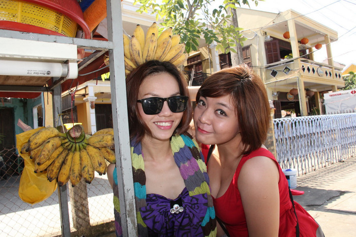 Phải nói là: Chuối và chuối.