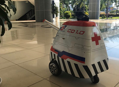 Robot khử khuẩn CD 1.0 của Trường Đại học Tôn Đức Thắng (ảnh: TDTU) Robot khử khuẩn CD 1.0 của Trường Đại học Tôn Đức Thắng (ảnh: TDTU)