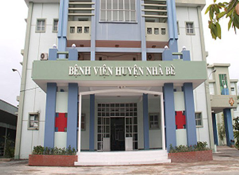 Bệnh viện huyện Nhà Bè, nơi đưa thi thể ông T. về đây để giám định (ảnh website bệnh viện)