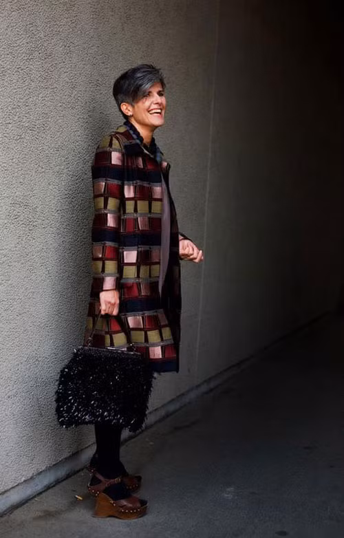 Cụ bà cá tính với mái tóc tém tomboy