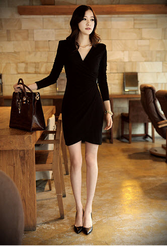 Chúng hướng chú ý vào phần ngực áo và eo thon thả của bạn. Chúng hướng chú ý vào phần ngực áo và eo thon thả của bạn.