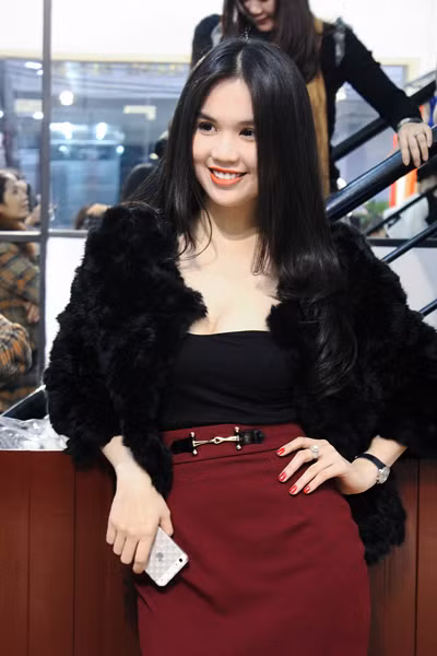 .. dù lúc này, thời tiết ở Hà Nội đang mùa lạnh nhất