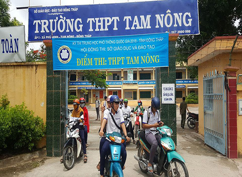 Thí sinh Đồng Tháp tại kỳ thi trung học phổ thông quốc gia năm 2018 (ảnh: dntu.edu.vn) Thí sinh Đồng Tháp tại kỳ thi trung học phổ thông quốc gia năm 2018 (ảnh: dntu.edu.vn)