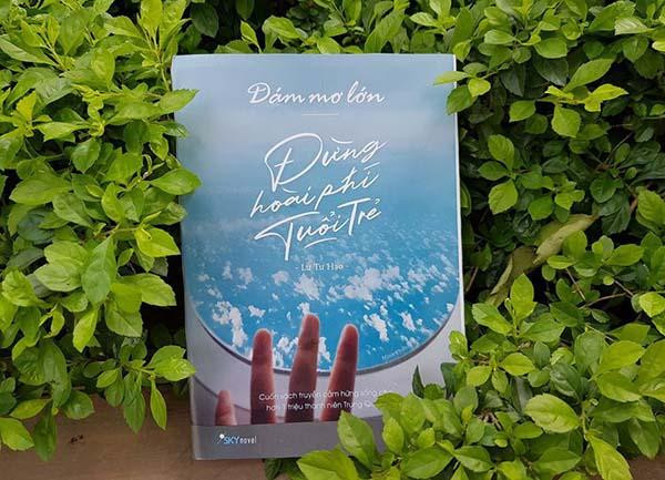 Cuốn sách “Dám mơ ước, đừng hoài phí tuổi trẻ” mang đến nhiều điều thú vị. Cuốn sách “Dám mơ ước, đừng hoài phí tuổi trẻ” mang đến nhiều điều thú vị.