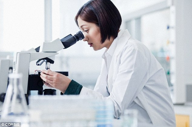 Tiến sĩ Marina Caskey, một trong các tác giả nghiên cứu cho biết. “Điểm đặc biệt của kháng thể này đó là chúng có thể hoạt động trên 80% các chủng HIV và chúng rất mạnh” Tiến sĩ Marina Caskey, một trong các tác giả nghiên cứu cho biết. “Điểm đặc biệt của kháng thể này đó là chúng có thể hoạt động trên 80% các chủng HIV và chúng rất mạnh”