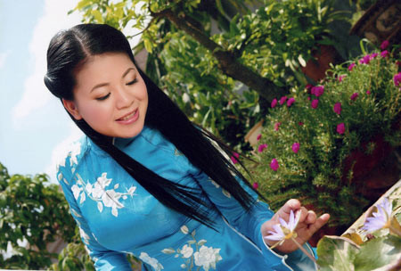 Tôi biết mình thiếu sót, lúc đấy nhiều sự việc tác động vào nên đã quyết định nóng vội mà không suy nghĩ thấu đáo. Tôi biết mình thiếu sót, lúc đấy nhiều sự việc tác động vào nên đã quyết định nóng vội mà không suy nghĩ thấu đáo.