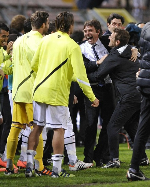 Thất bại của AC Milan đồng nghĩa với Scudetto đã thuộc về Juventus Thất bại của AC Milan đồng nghĩa với Scudetto đã thuộc về Juventus