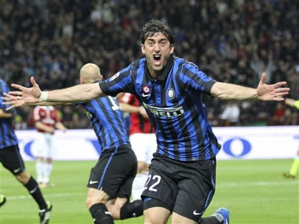 Diego Milito là người mở tỷ số Diego Milito là người mở tỷ số